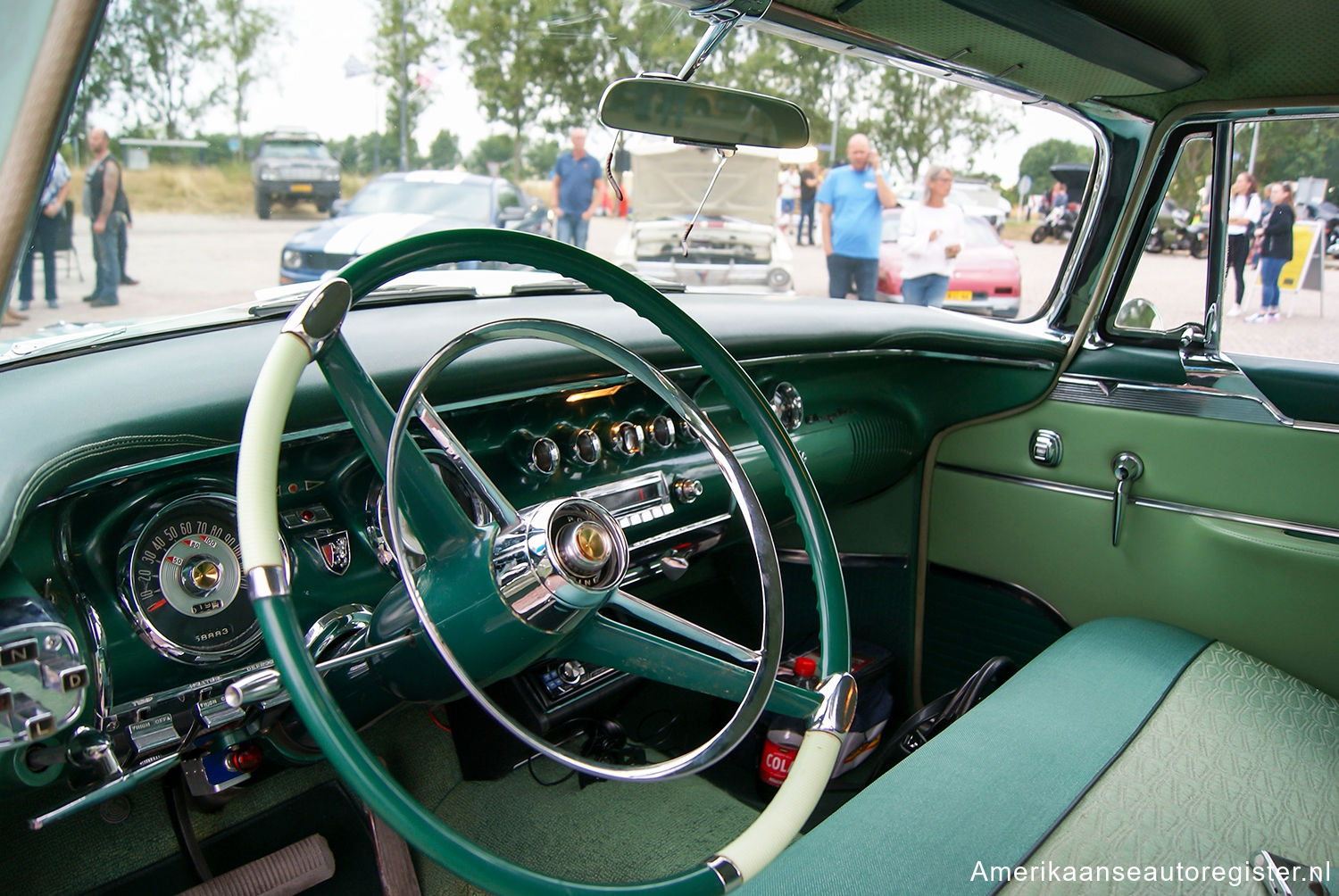 Chrysler New Yorker uit 1956